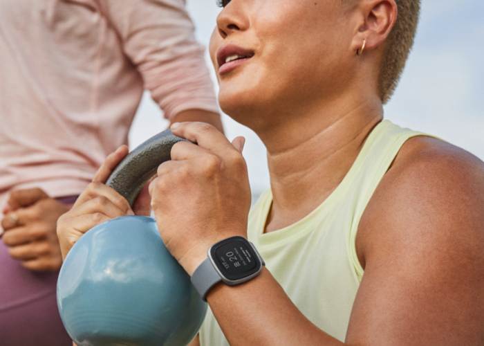 fitbit versa 4