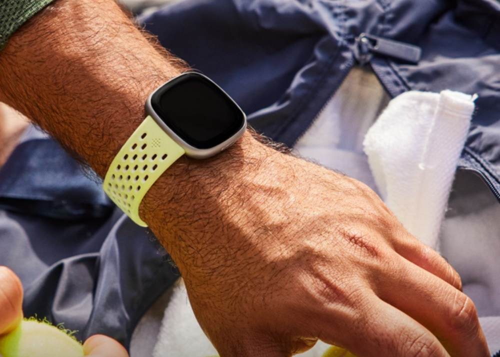 Fitbit Versa 4